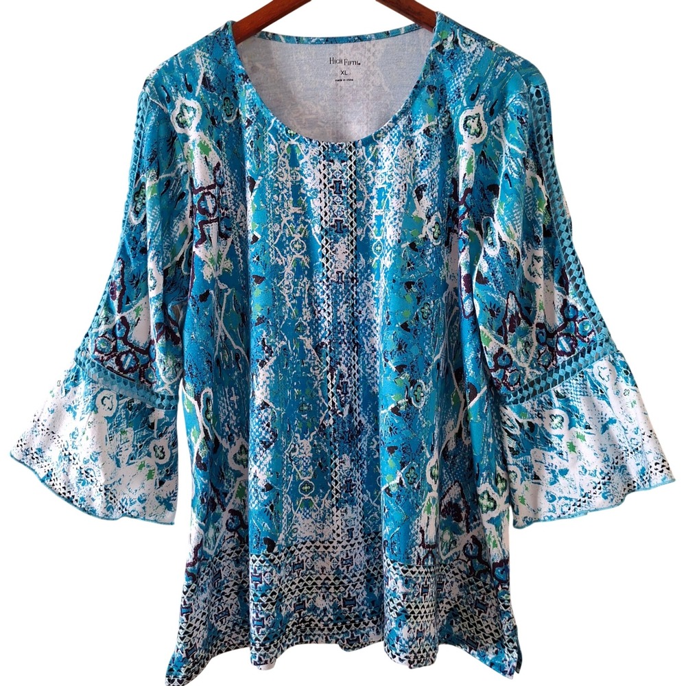 High Fifth Blouse Womens XL Blue White Abstract Bell Sleeve Scoop Neck Excellent